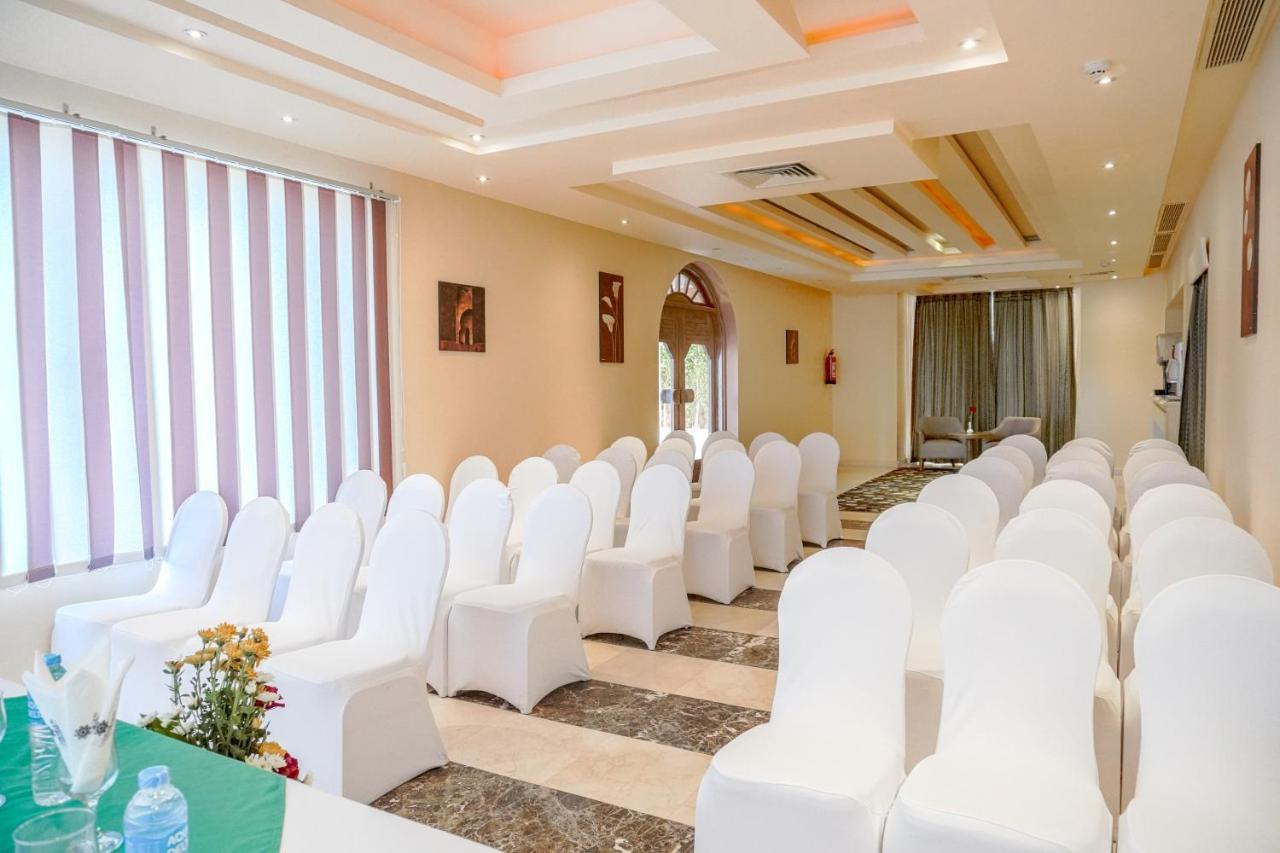Charmillion Club Aquapark Hotel Sharm El Sheikk Exterior foto The hotel's conference room