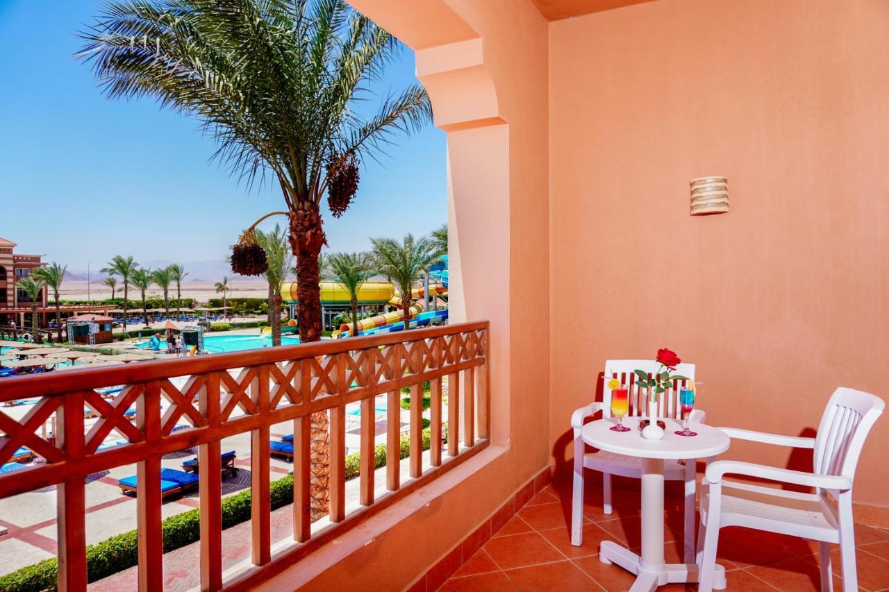 Charmillion Club Aquapark Hotel Sharm El Sheikk Exterior foto A balcony